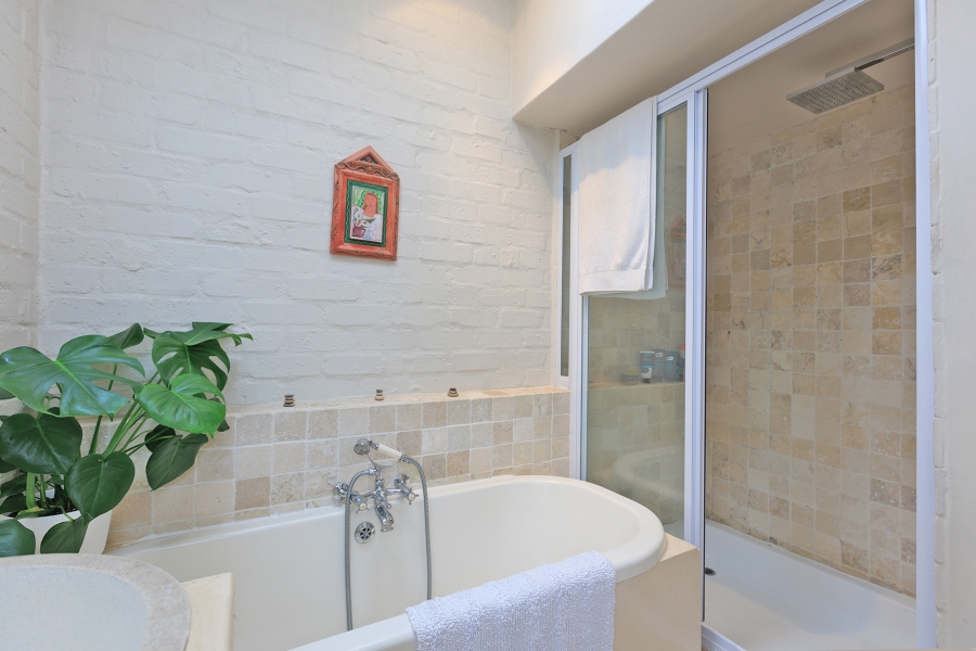 3 Bedroom Property for Sale in Claremont Upper Western Cape